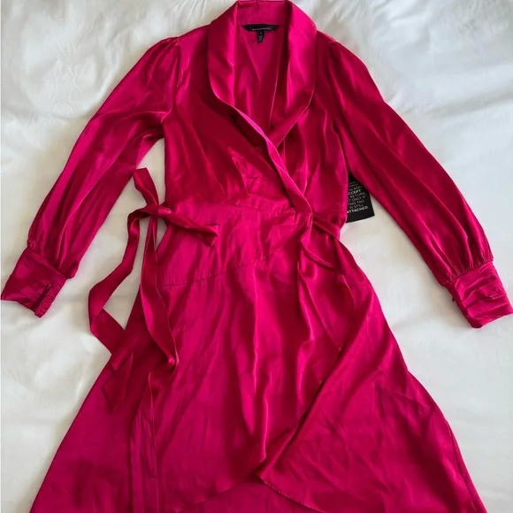 NWT WHBM Fuscia Pink Wrap Dress - Picture 4 of 7